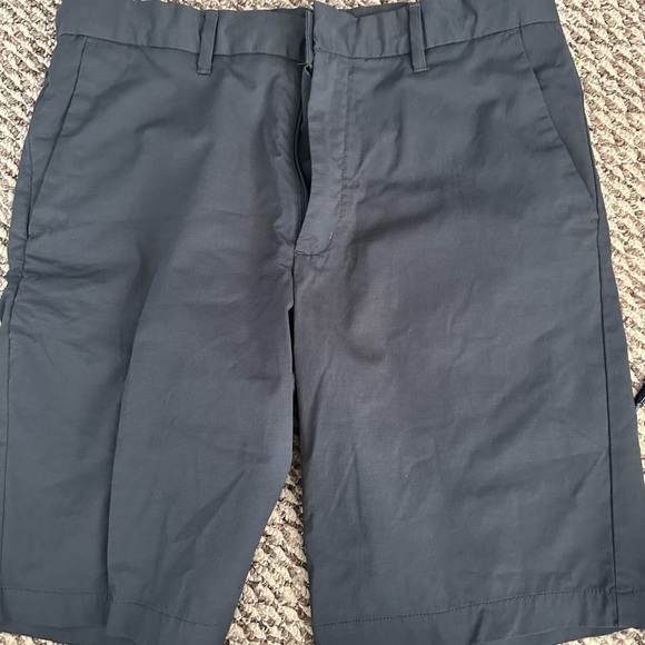 Grey Goodfellow & Co Men’s Golf Shorts - Picture 3 of 3